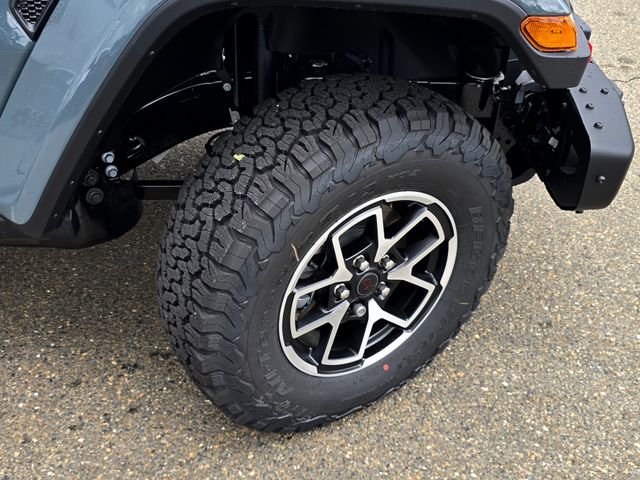 New 2026 Anvil Clear-Coat Exterior Paint Jeep Rubicon image 29