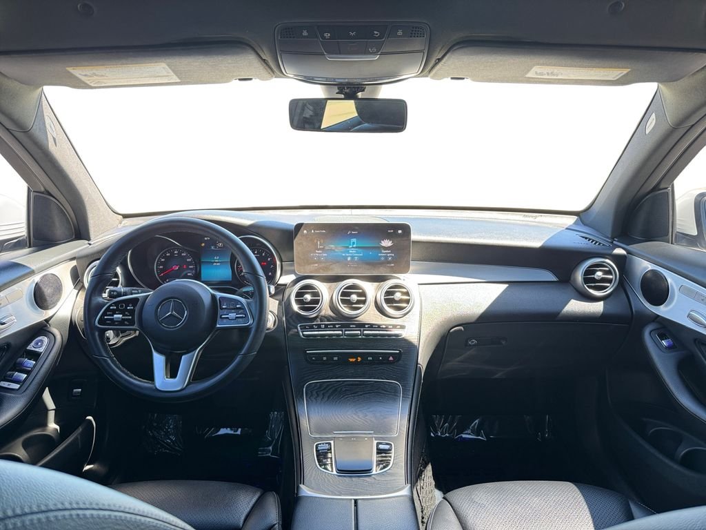 Used 2020 Polar White Mercedes-Benz GLC 300 image 12