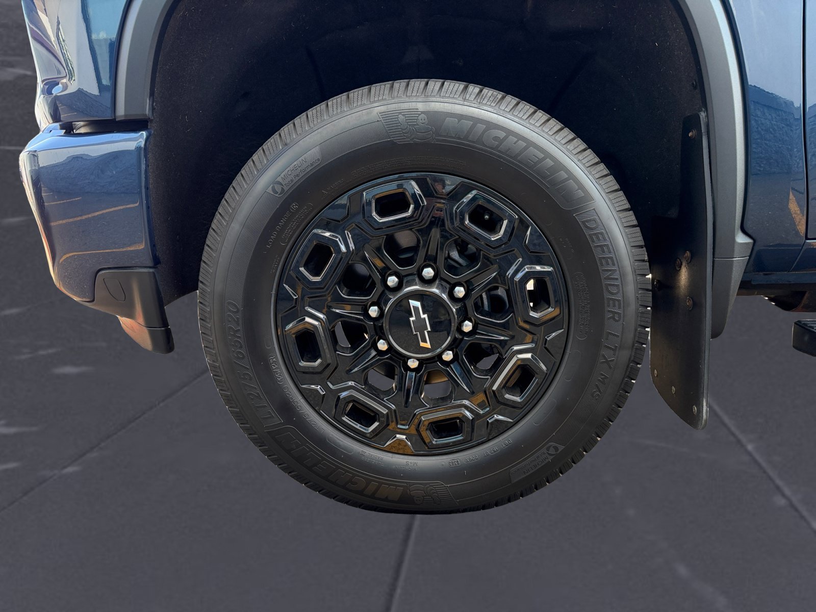 Used 2021 Northsky Blue Metallic Chevrolet LT image 39