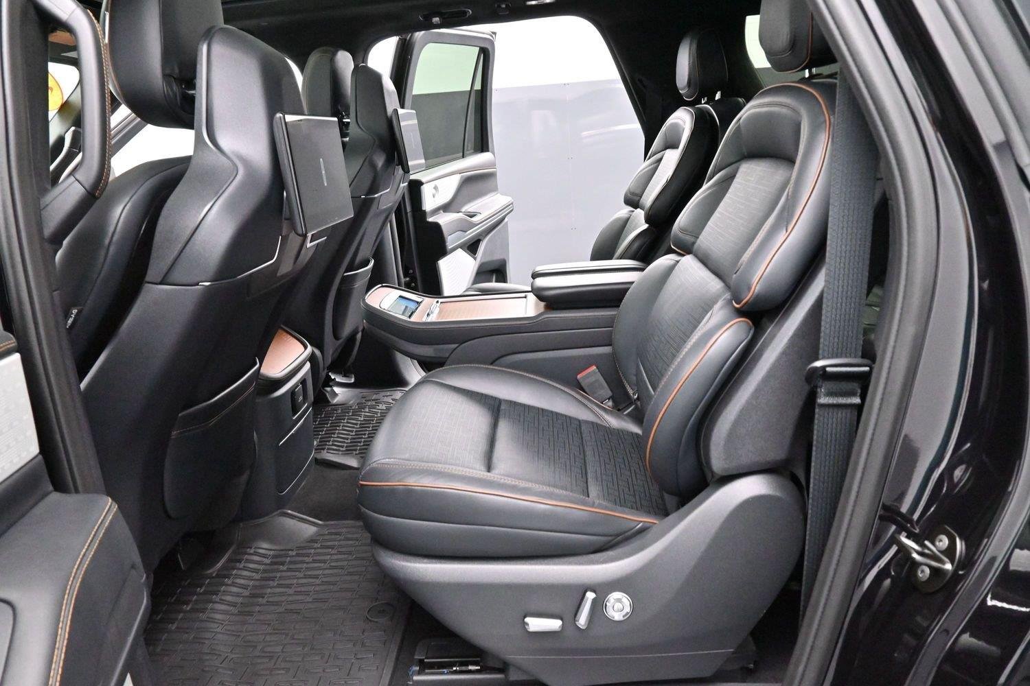 Used 2025 Black Lincoln Black Label image 36