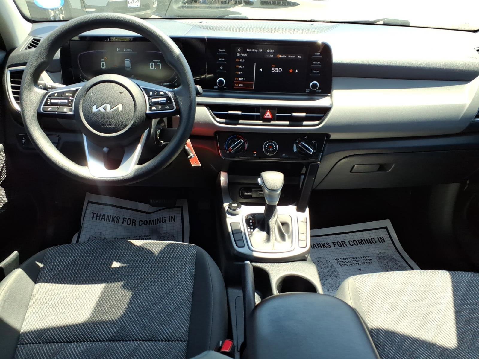 Certified Used 2024 Snow White Pearl Kia LX image 18