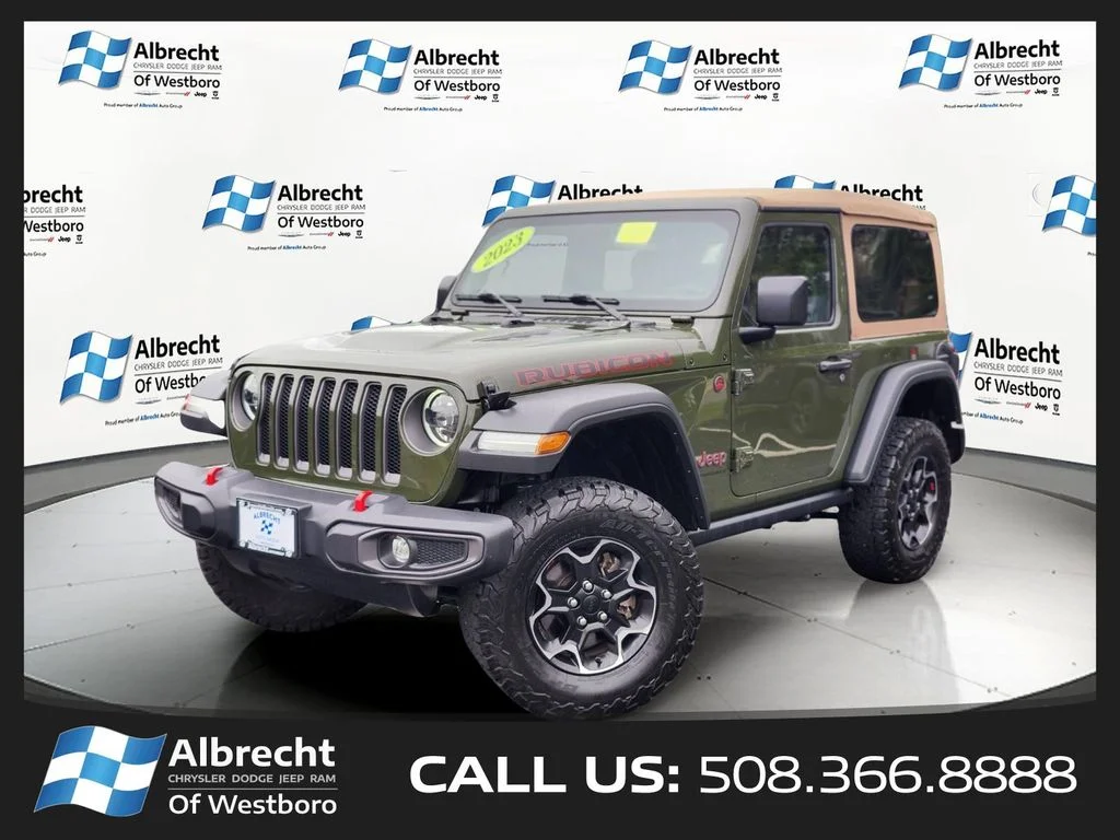 Used 2023 Green Jeep Rubicon image 1