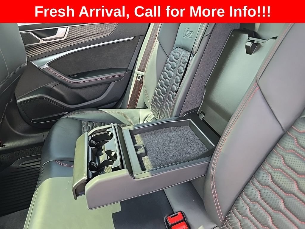 Used 2021  Audi 4.0 TFSI quattro image 16