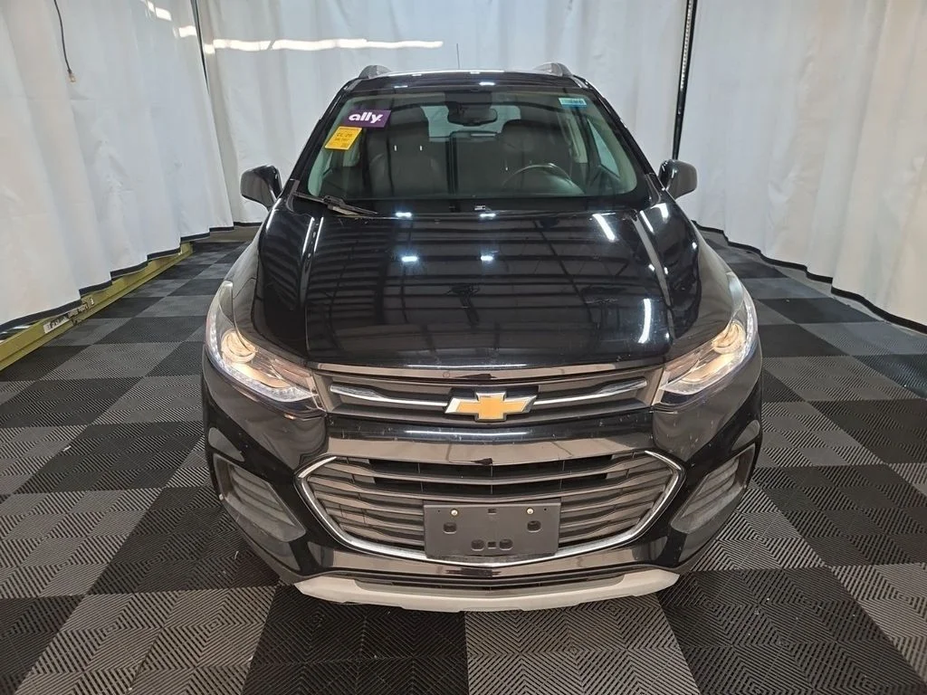 Used 2020 Black Chevrolet LT image 2