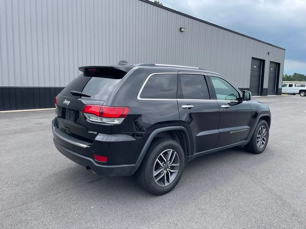 Used 2022 Black Jeep Limited image 8