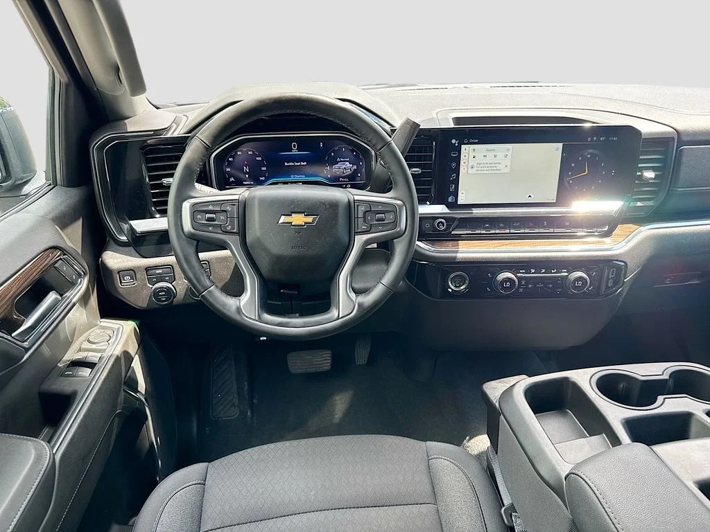 Used 2024 Gray Chevrolet LT image 23