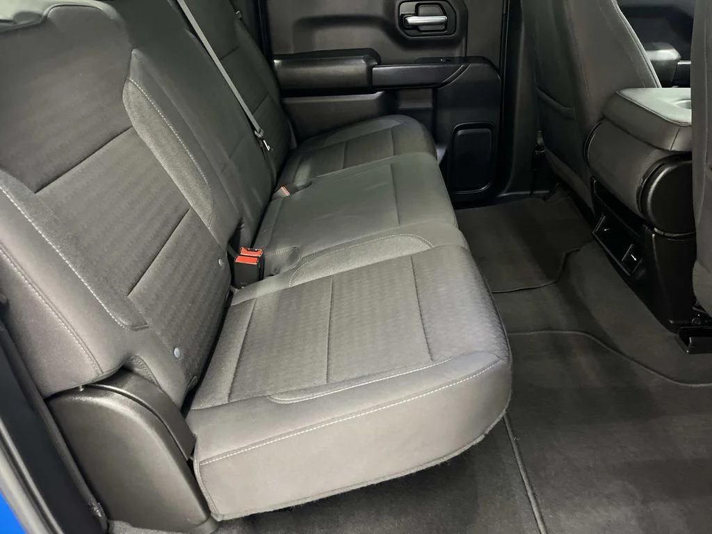 Used 2023 Glacier Blue Metallic Chevrolet Custom image 26