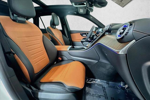 New 2026 Polar White Mercedes-Benz GLC 300 image 56
