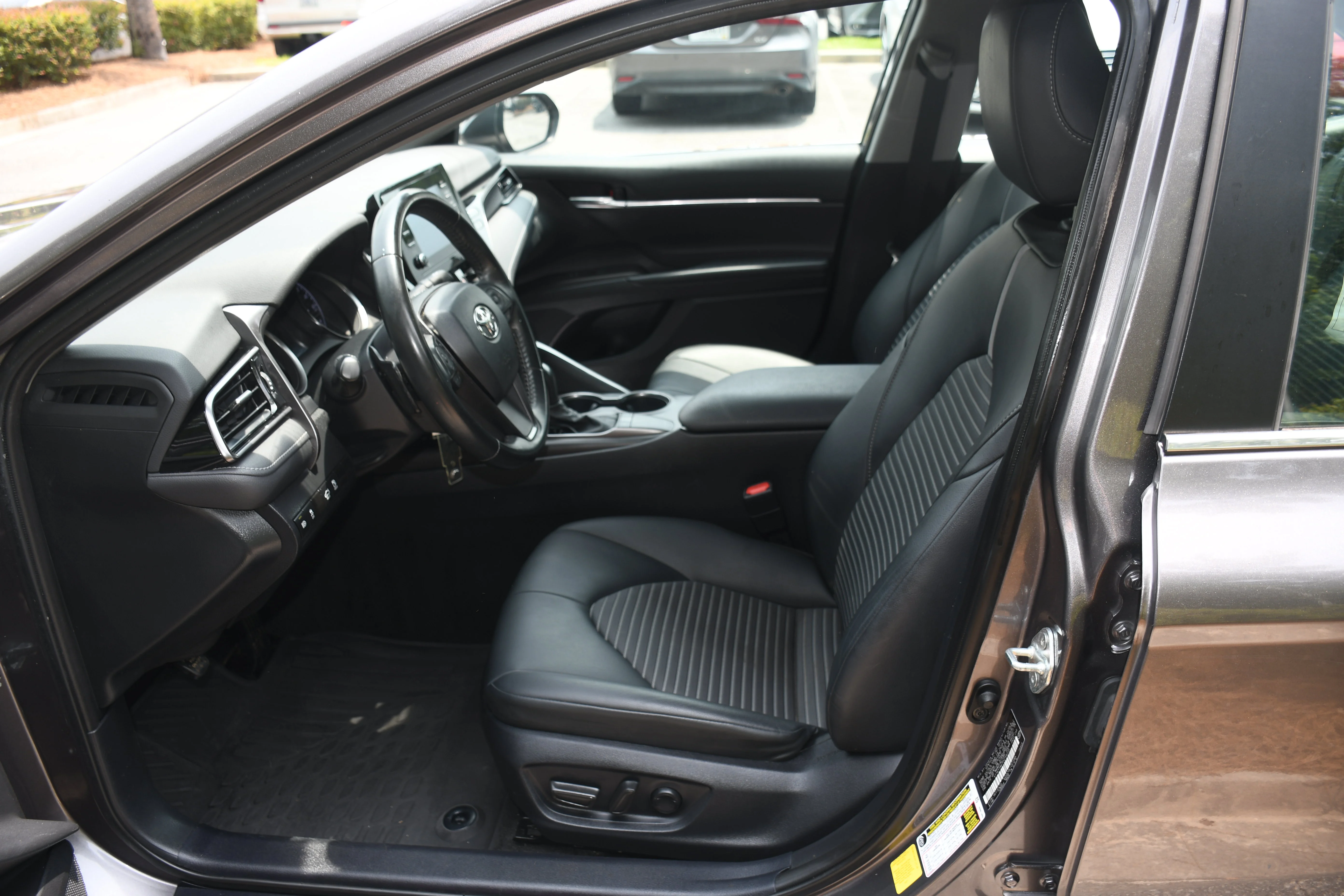 Certified Used 2023 Gray Toyota SE image 7