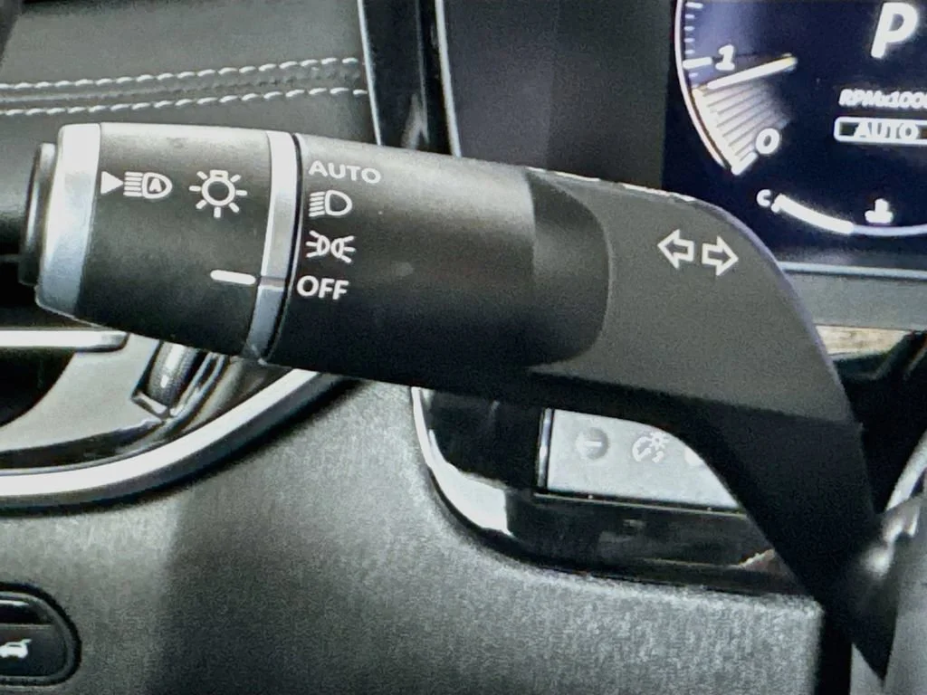 Certified Used 2026 Black INFINITI LUXE image 15