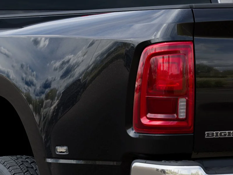 New 2026 Diamond Black Crystal Pearl-Coat Exterior Paint RAM Big Horn image 5