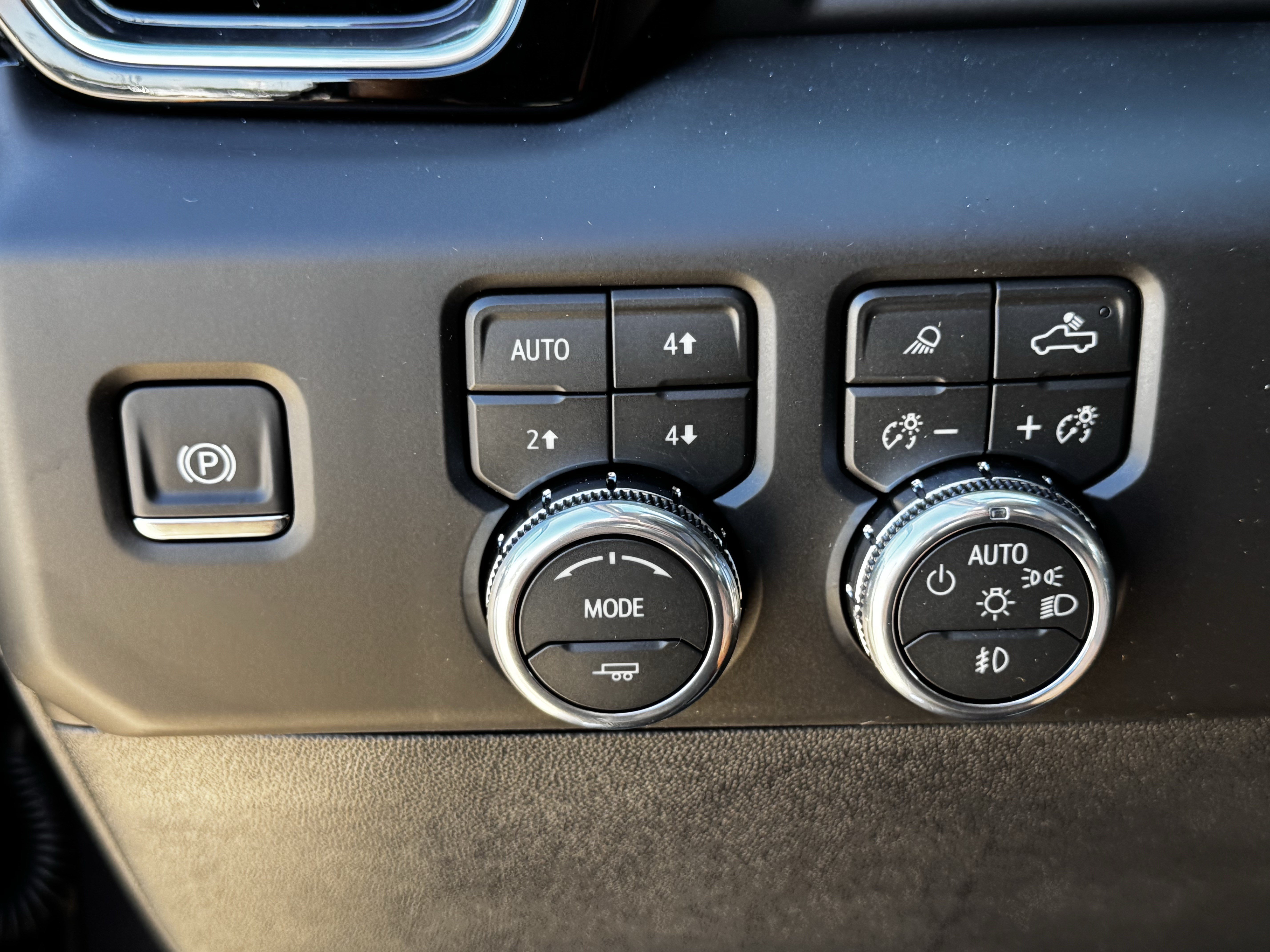 2026 GMC Sierra 2500HD Denali - Photo 17