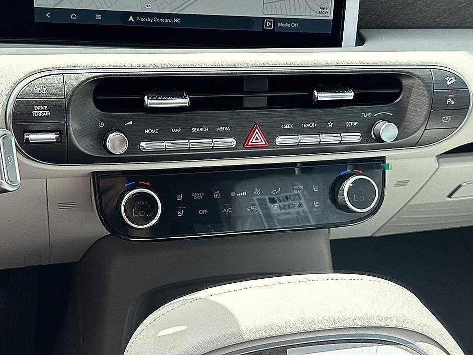 New 2026 Ecotronic Gray Pearl Hyundai SEL Premium 7P image 25
