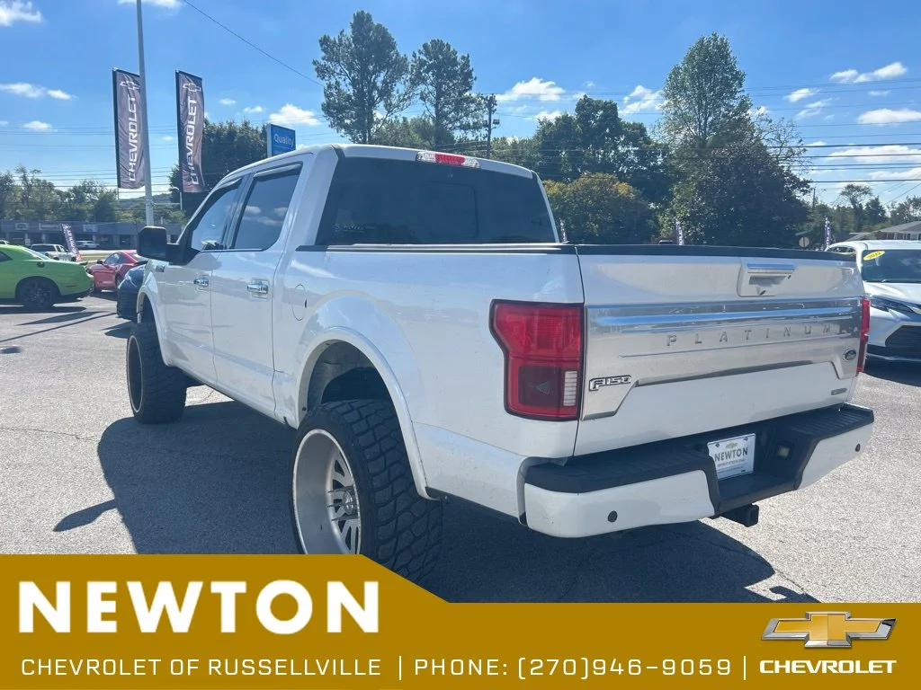 Used 2018 White Platinum Clearcoat Metallic Ford Platinum image 12