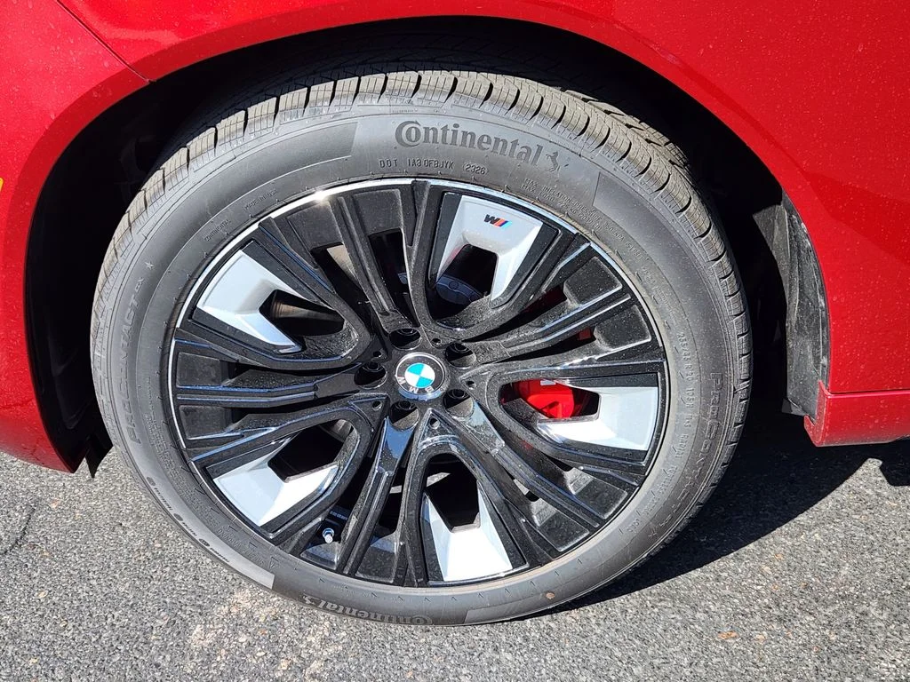 New 2026 Vegas Red Metallic BMW M50 xDrive image 7