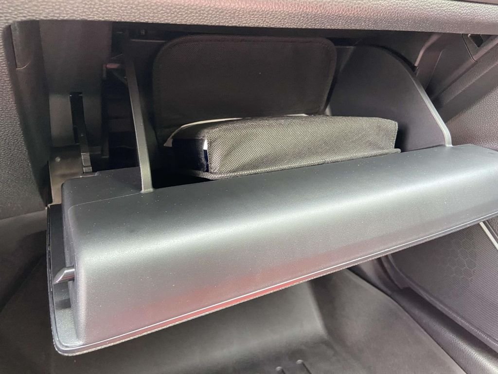 Used 2025 Gray Honda  image 28