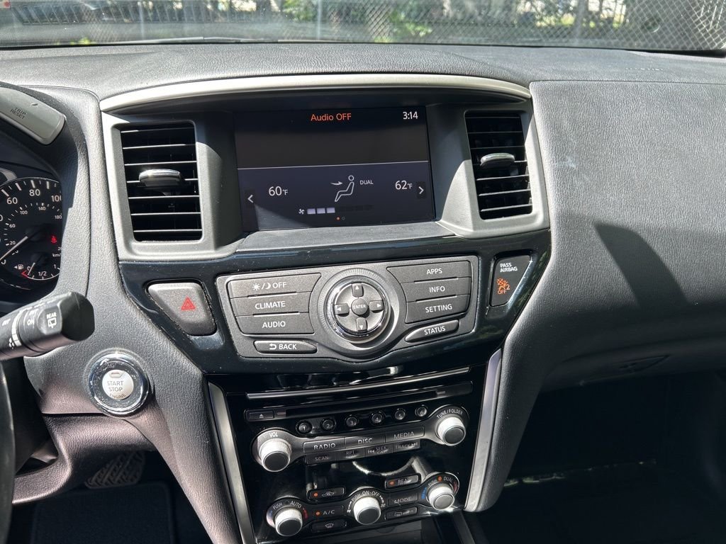 Used 2017 White Nissan SV image 18