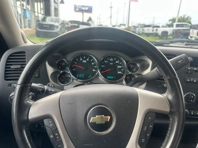Used 2014 Silver Chevrolet LT image 34