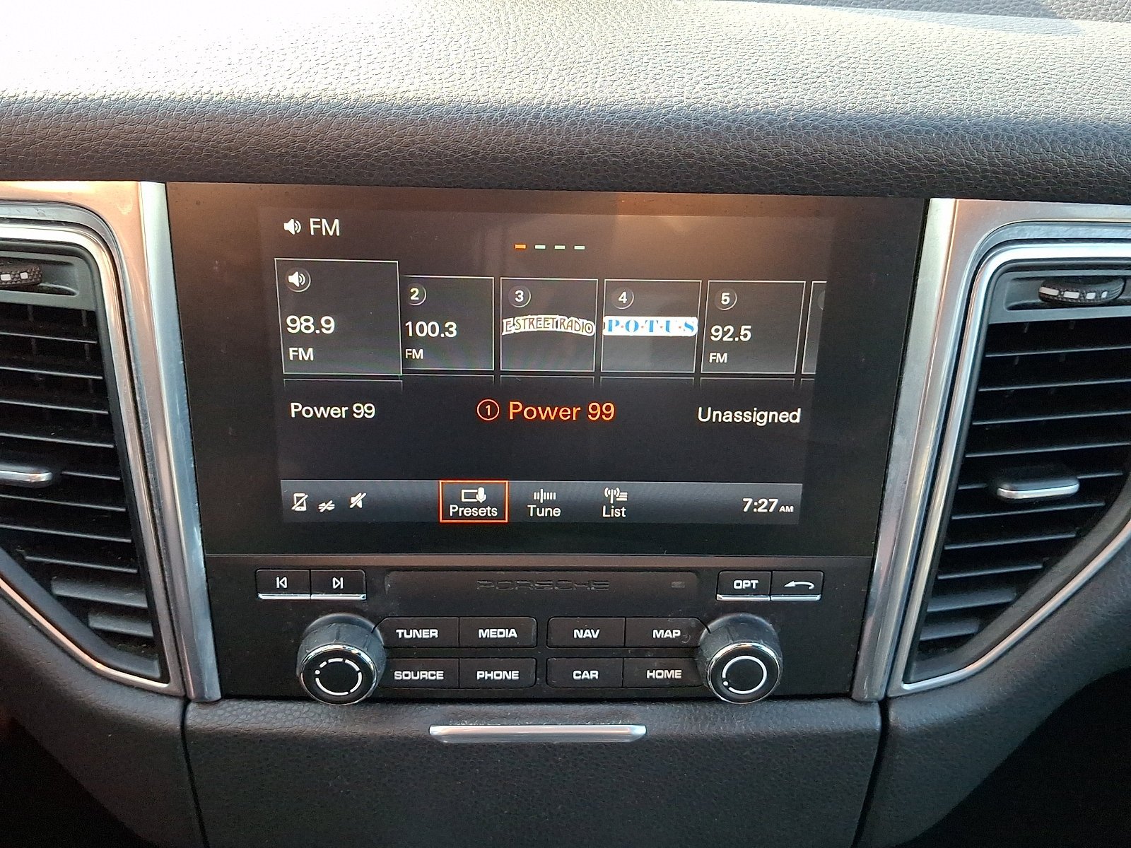 Used 2017 Black Porsche S image 18