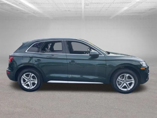 Used 2018 Green Audi 2.0T Premium Plus image 3