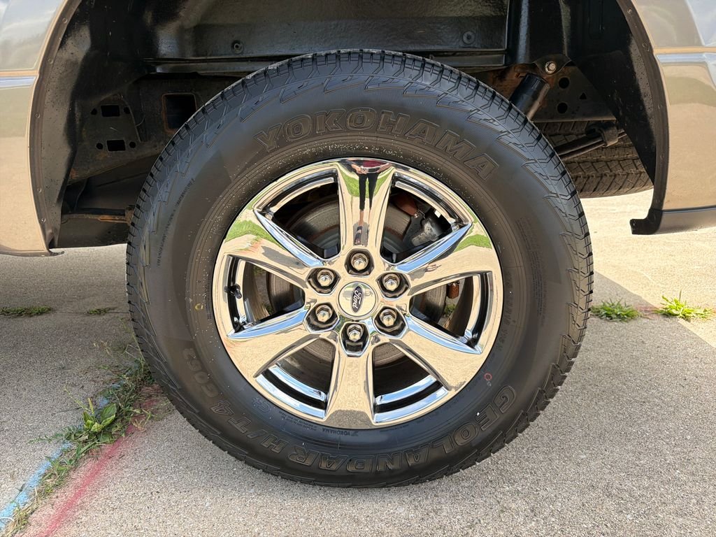Used 2020 Stone Gray Metallic Ford XLT image 9