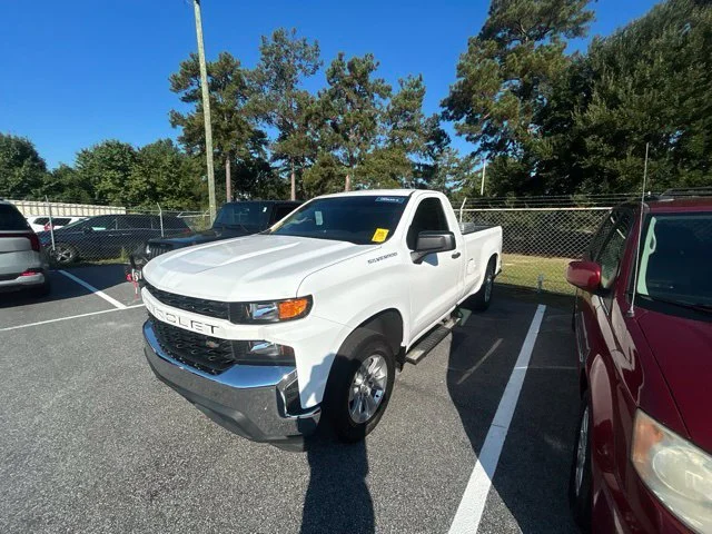Used 2021 White Chevrolet WT image 3