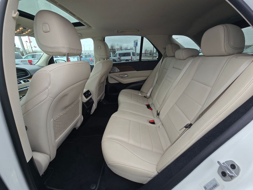 Used 2022 White Mercedes-Benz GLE 350 image 13