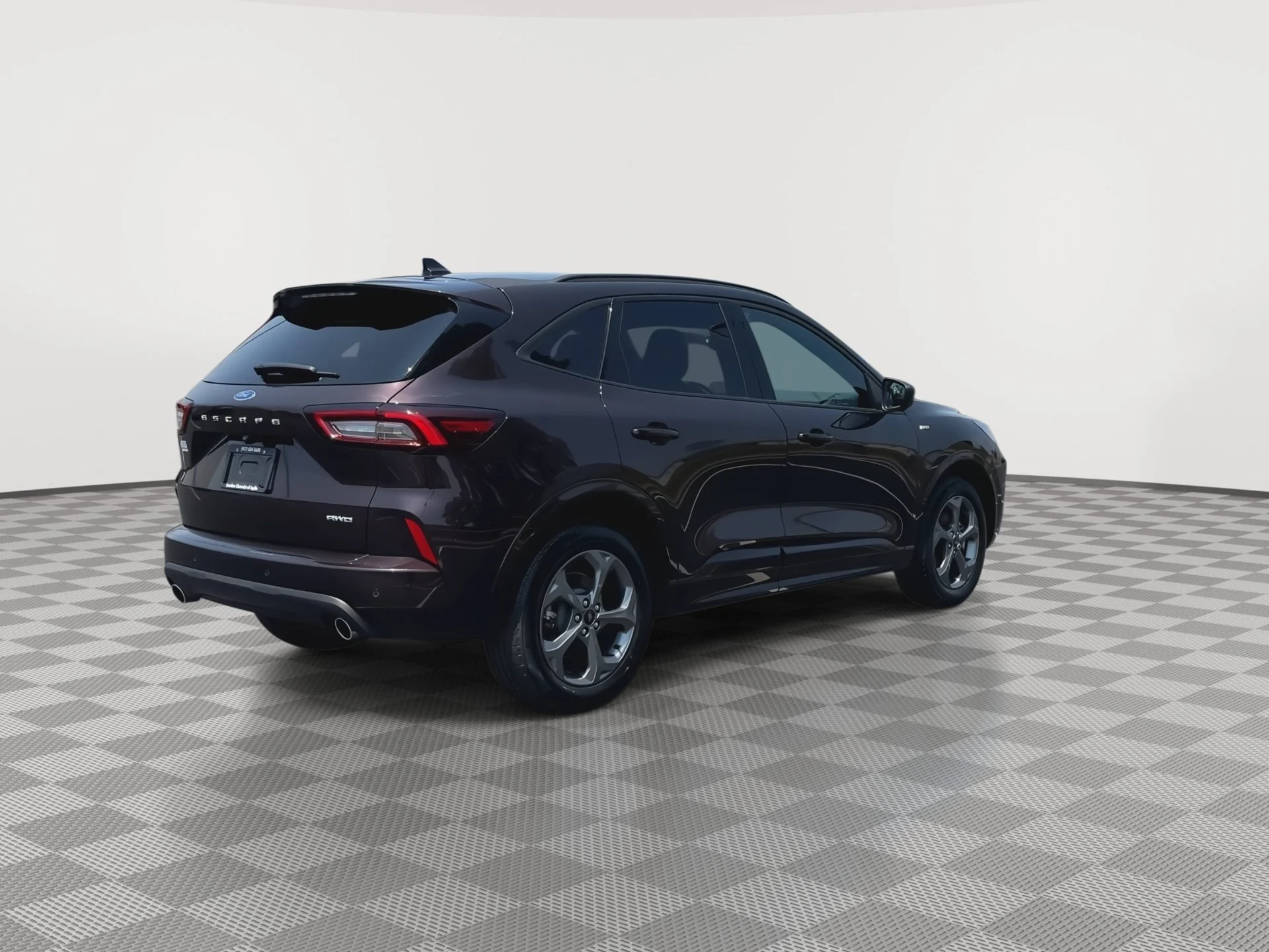 Used 2023 Cinnabar Red Metallic Premium Colorant Ford ST-Line image 8