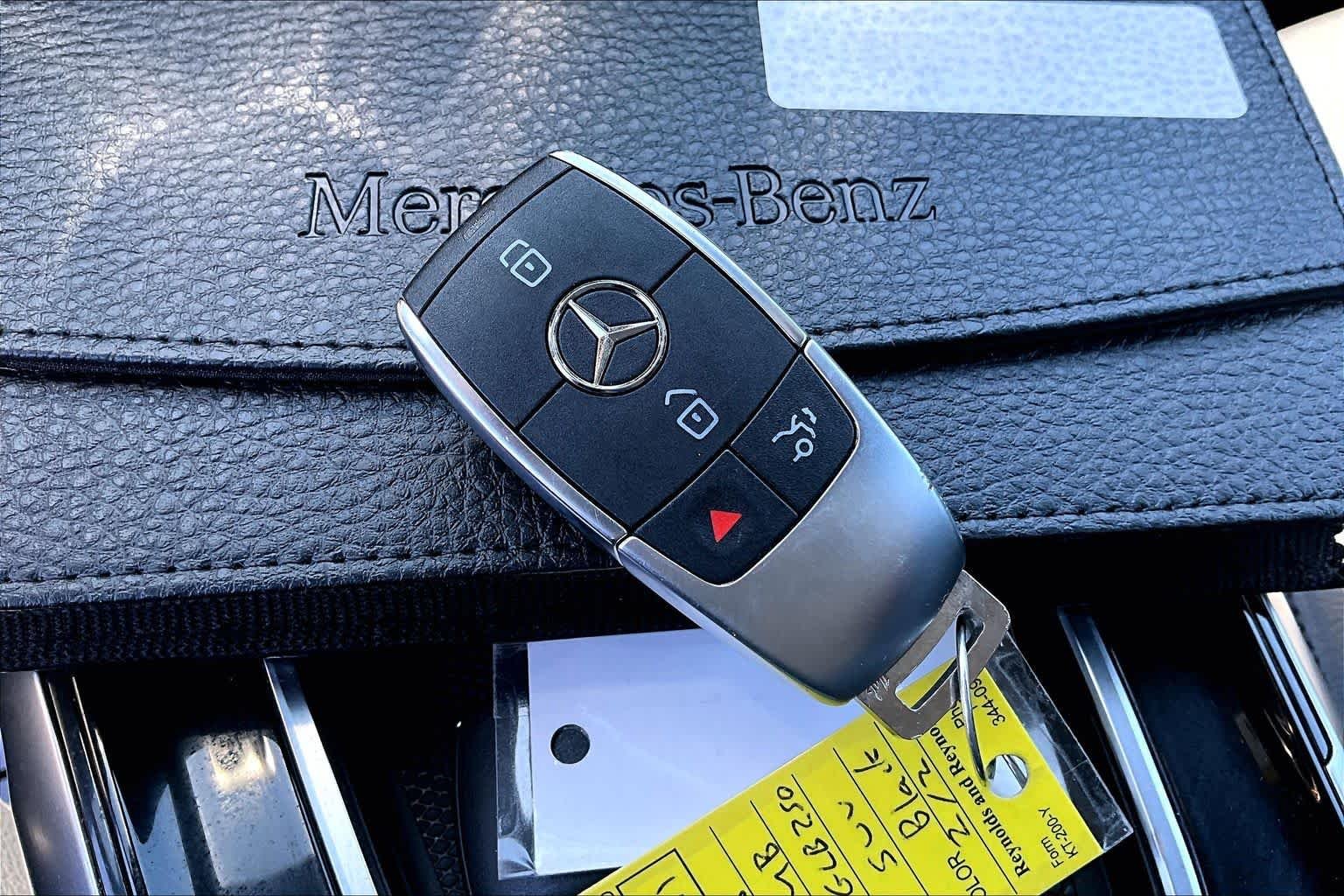 Used 2026 Night Black Mercedes-Benz GLB 250 image 15
