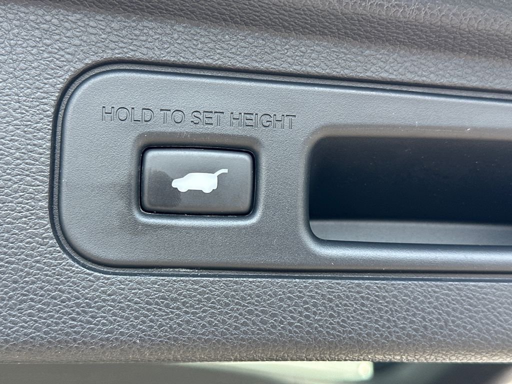 Used 2021  Honda Elite image 19