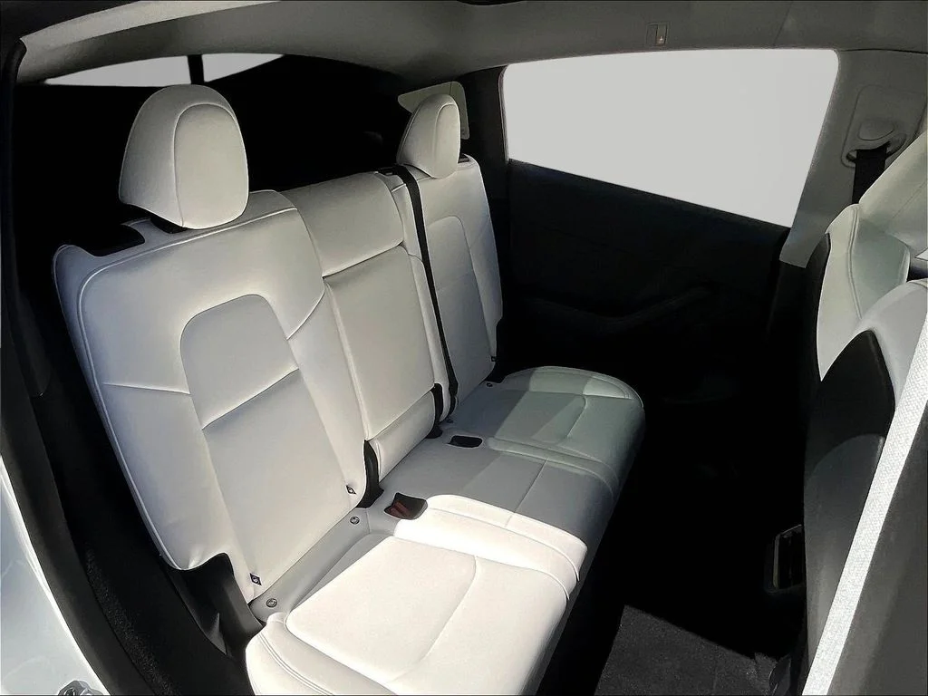 Used 2024 White Tesla Long Range image 24