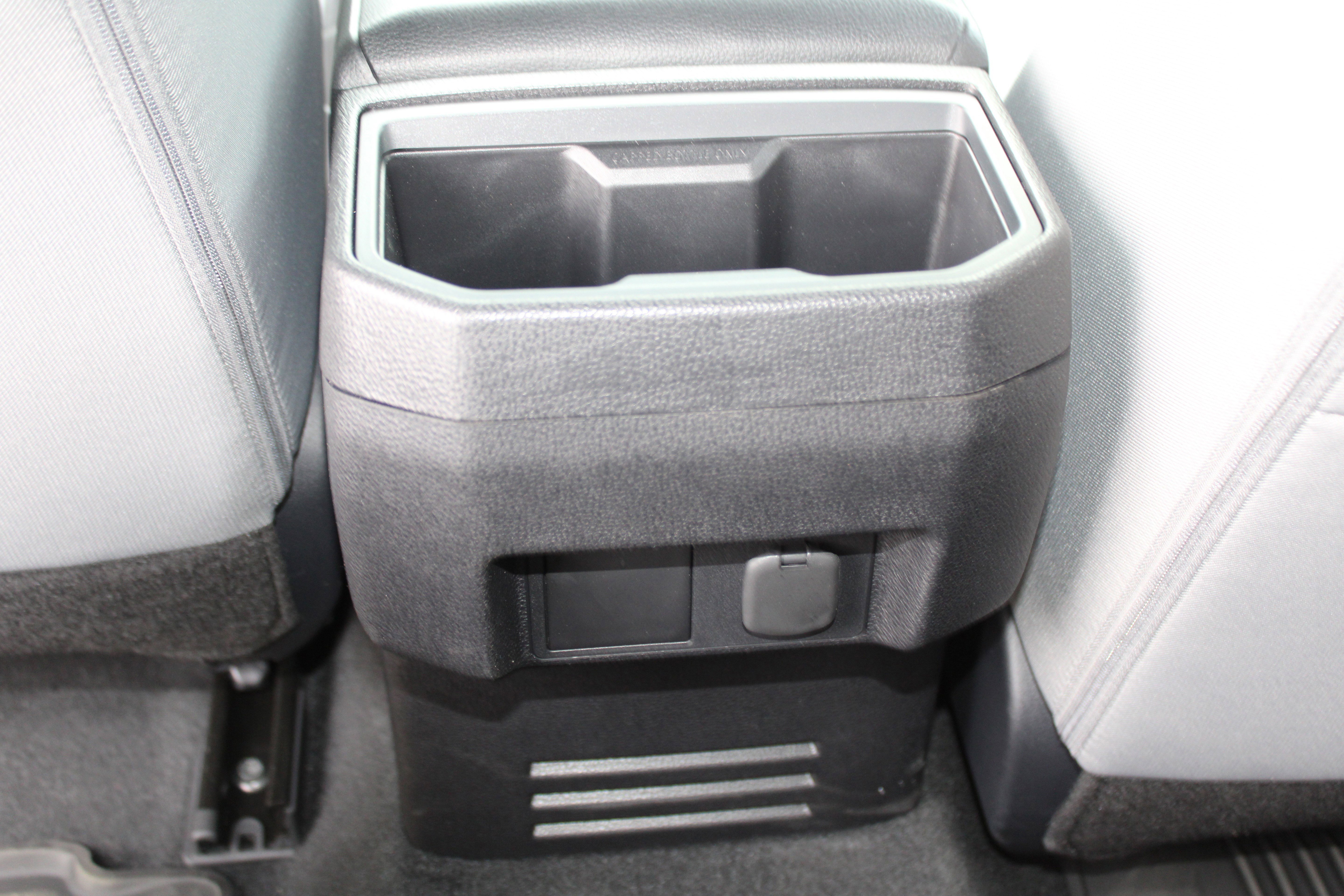 2026 Toyota Tacoma SR5 - Photo 23
