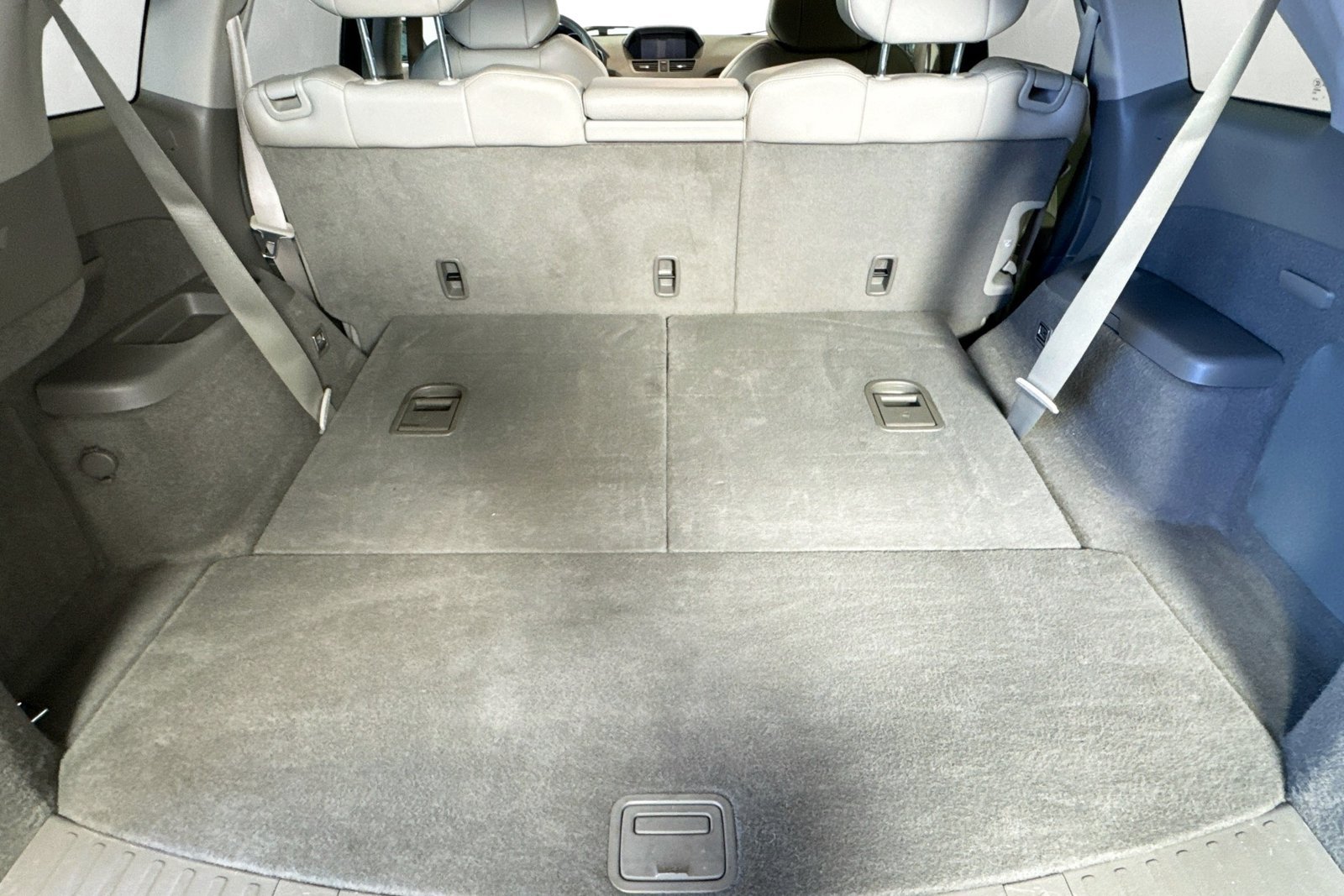 Used 2012 White Acura Tech Pkg image 24