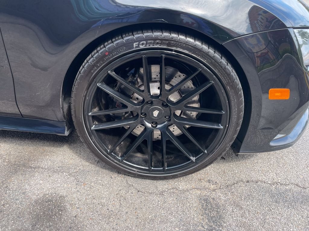 Used 2014 Black Audi 4.0T Prestige image 11