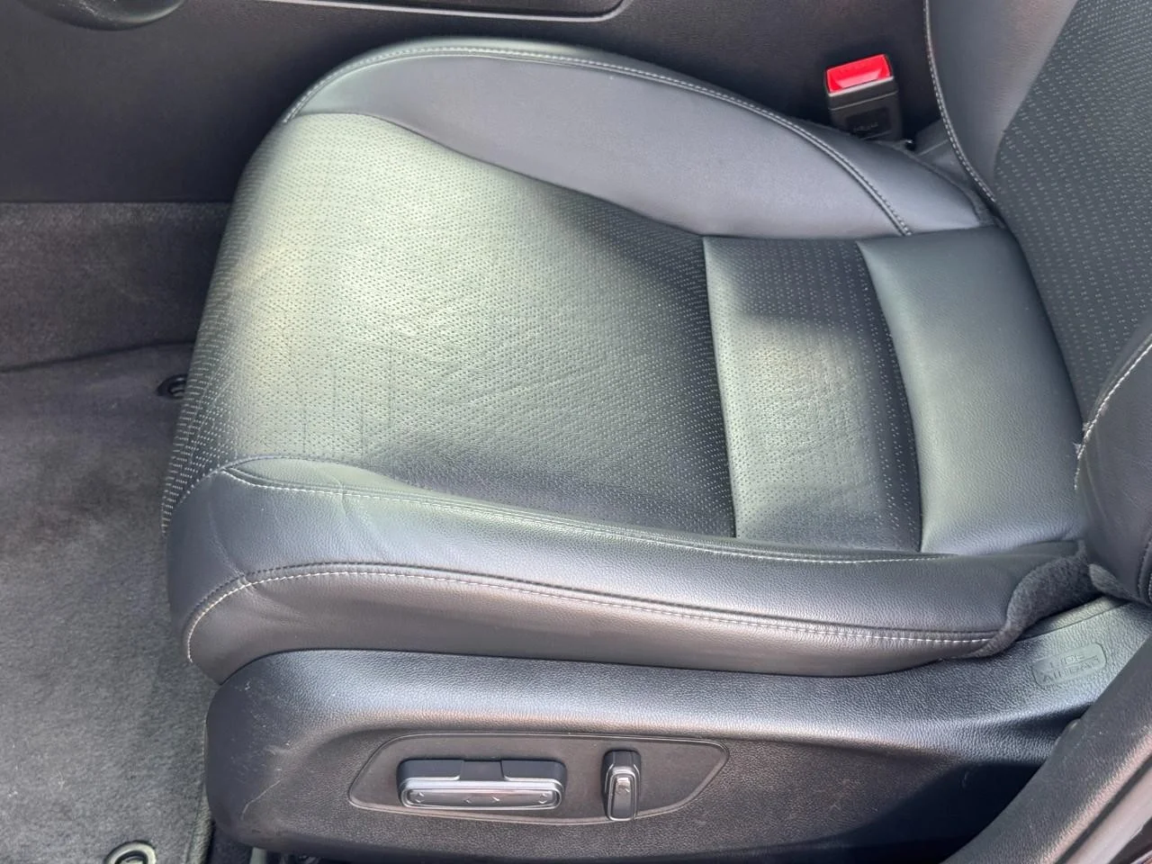 2024 Honda Civic Hatchback Sport Touring - Photo 18