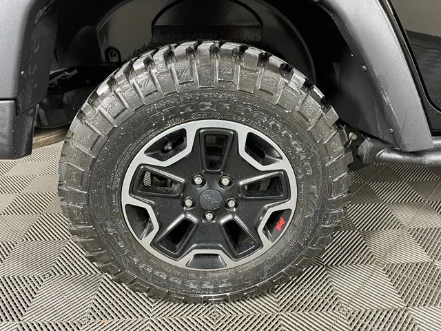 Used 2016 Black Jeep Unlimited Rubicon image 12