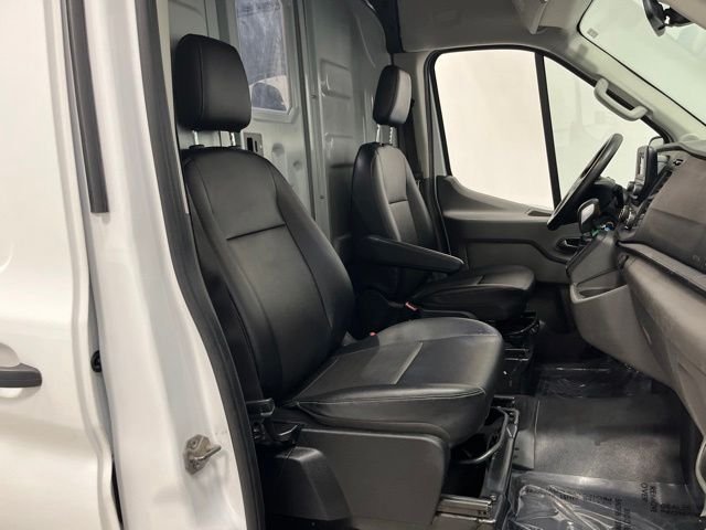 Used 2023 Oxford White Ford Base image 21
