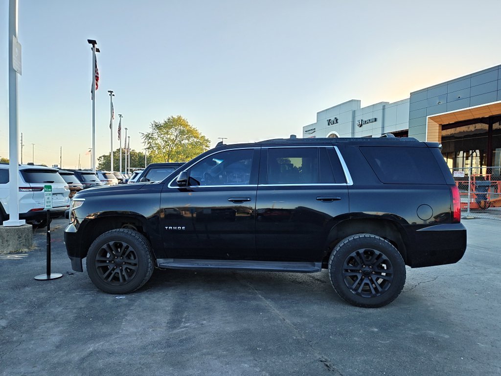 Used 2017 Black Chevrolet LT image 4