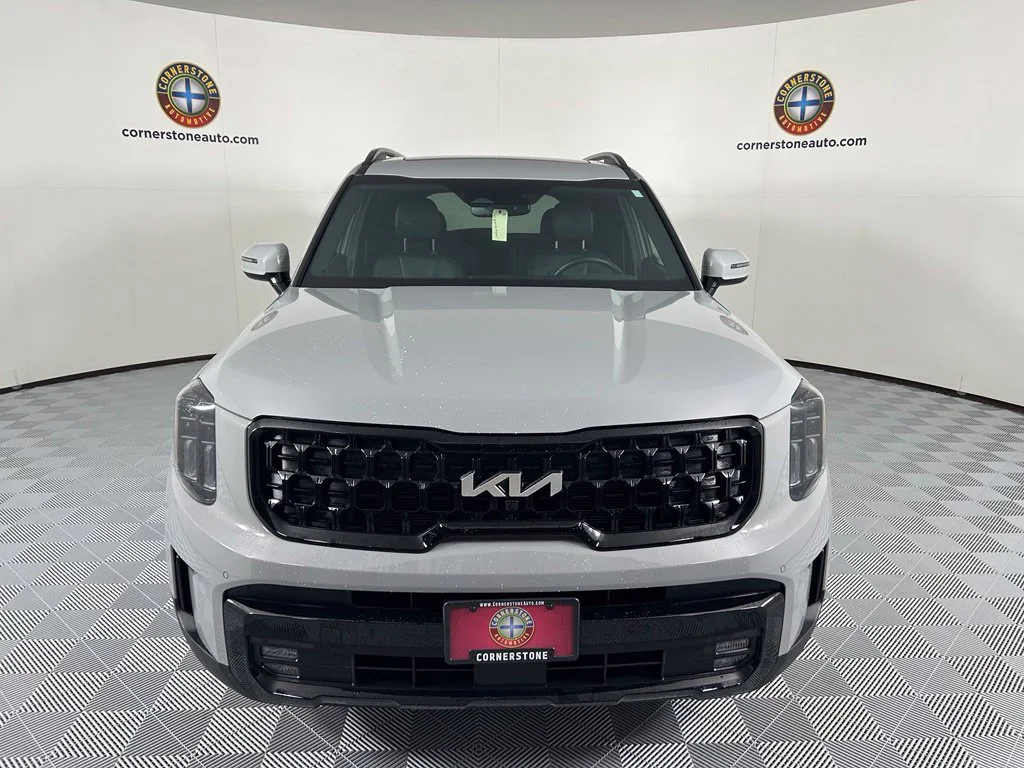 Used 2024 Gray Kia SX X-Line image 18