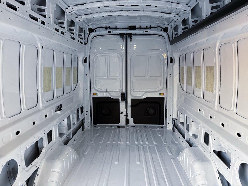 New 2026 Oxford White Ford Base image 11