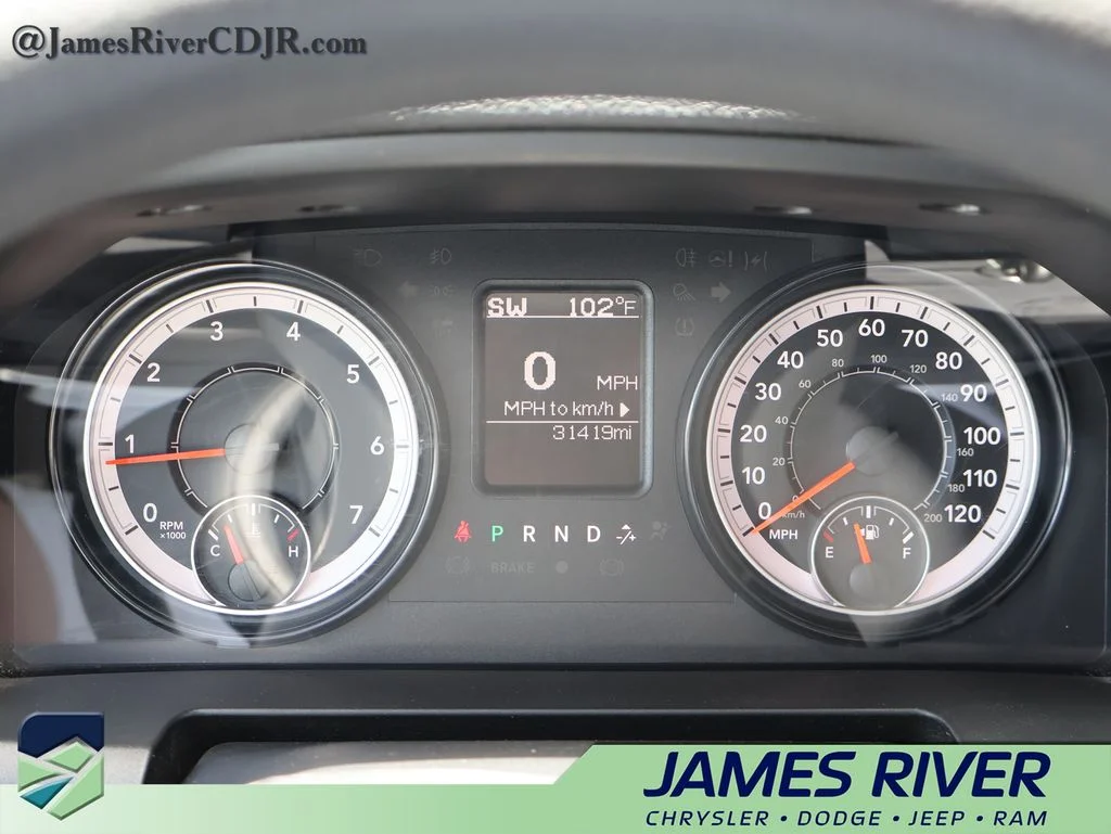 Used 2023 White Ram SLT image 28