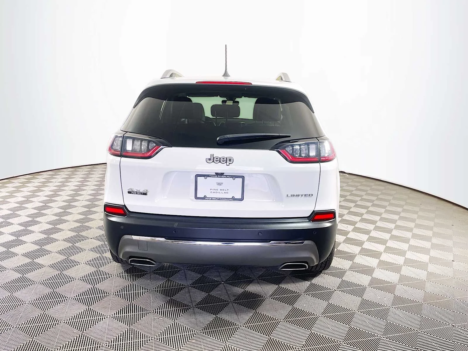 Used 2020 Bright White Clearcoat Jeep Limited image 5