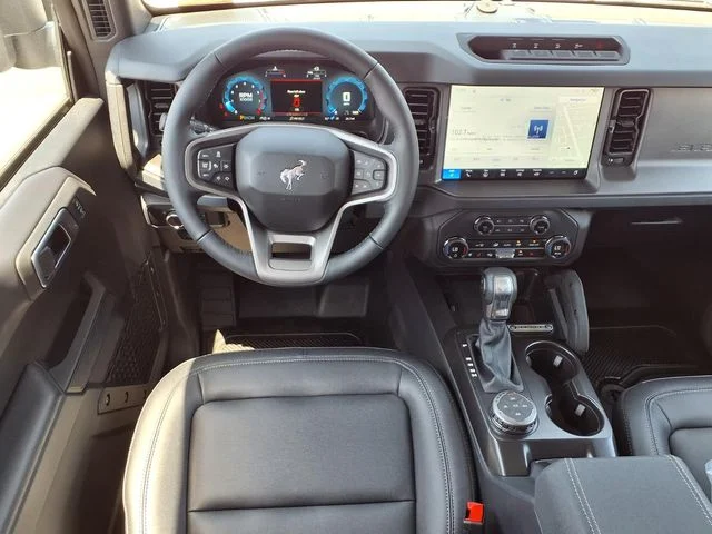 New 2026 Avalanche Gray Ford Badlands image 8
