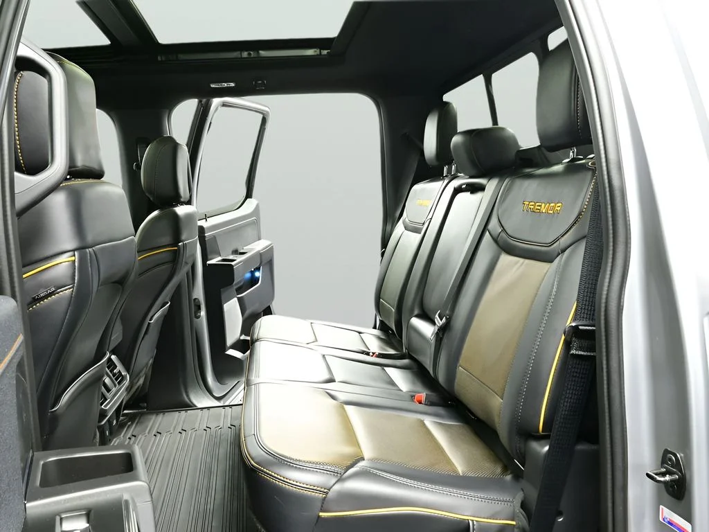 Used 2023 Iconic Silver Metallic Ford Tremor image 26