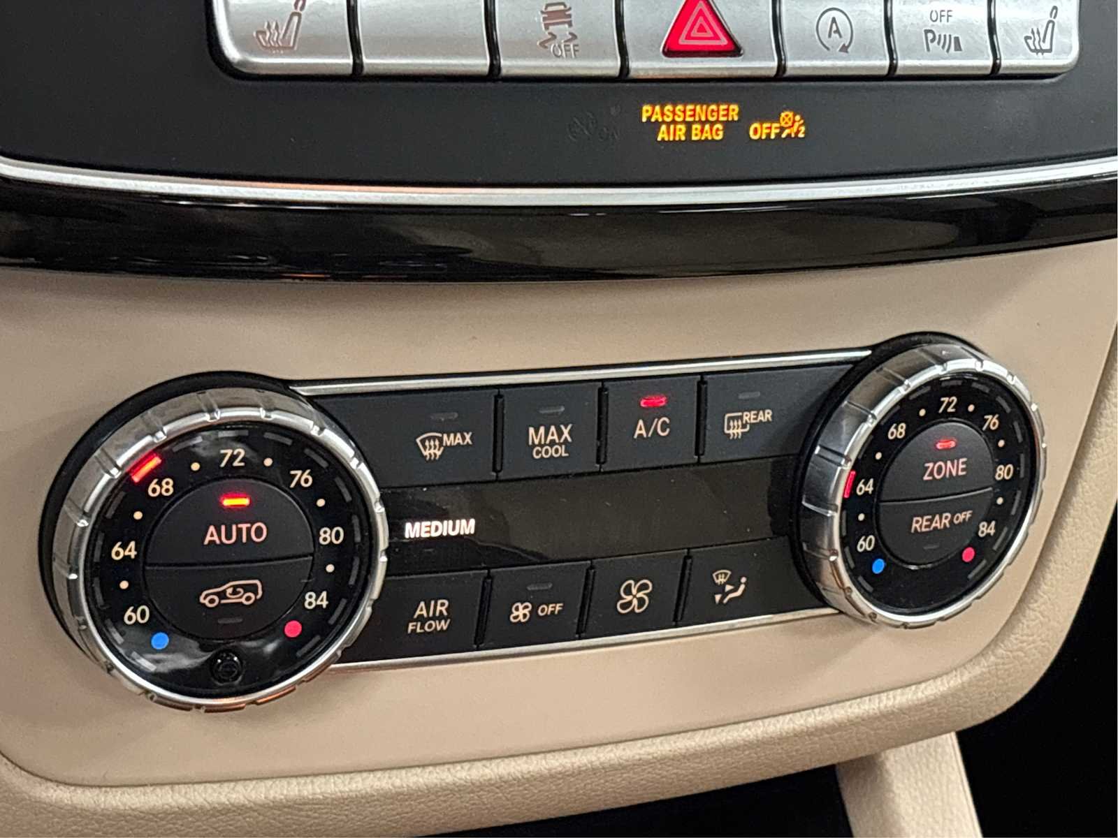 Used 2019 Polar White Mercedes-Benz GLS 450 image 32