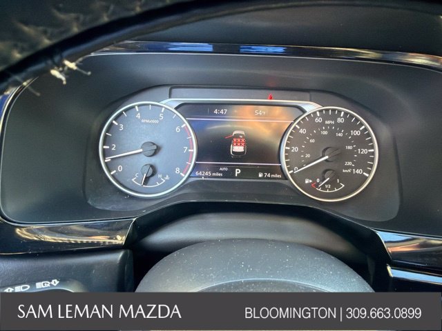 Used 2022 White Nissan SL image 22
