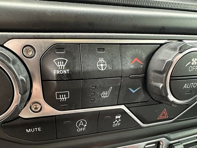 Used 2022 Black Jeep Unlimited Rubicon image 32