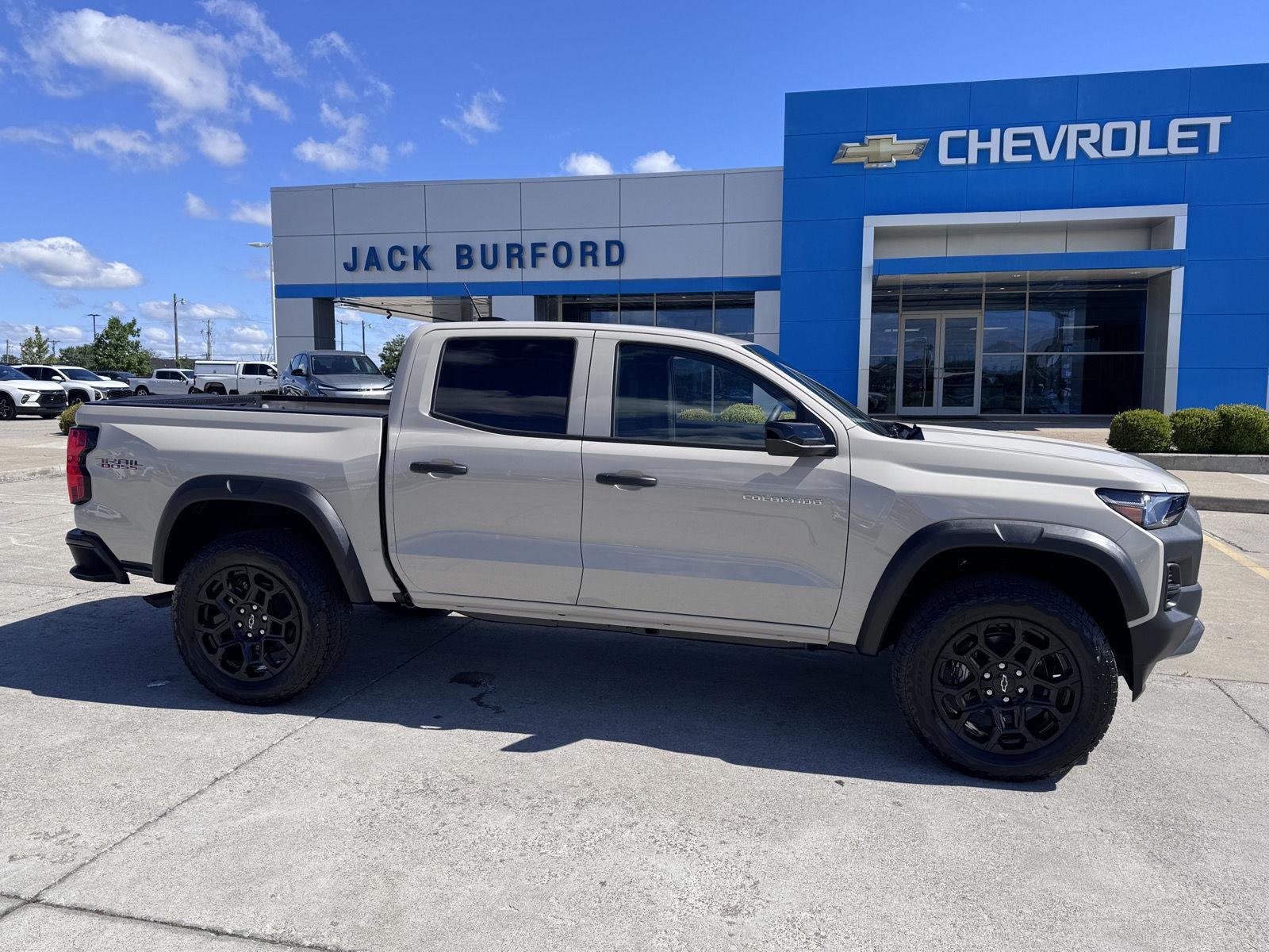 2026 Chevrolet Colorado Trail Boss - Photo 5