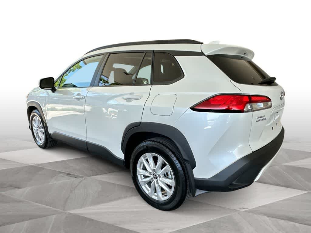 Used 2024 Wind Chill Pearl Toyota LE image 6