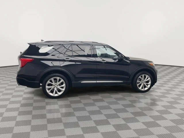 Used 2023 Black Ford Platinum image 46